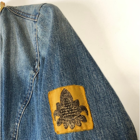 RARE: Ralph Lauren Jean Jacket with Gold Accents Size 2. - Picture 12 of 14